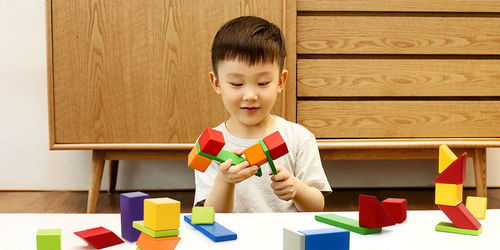 米糖文創張嘯吟 講述一位奶爸做積木的故事