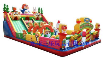 瘋狂企鵝充氣大滑梯鄭州三樂充氣玩具廠定做價格及規格型號